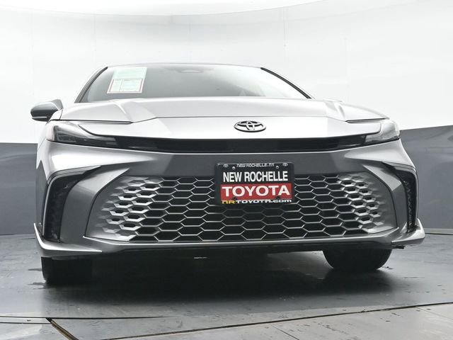 Used 2025 Toyota Camry LE image 35