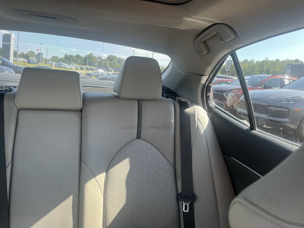 Used 2021 Toyota Camry XSE w/ Navigation Package FWD image 14