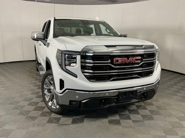 Used 2022 GMC Sierra 1500 SLT w/ SLT Premium Plus Package AWD/4WD image 10