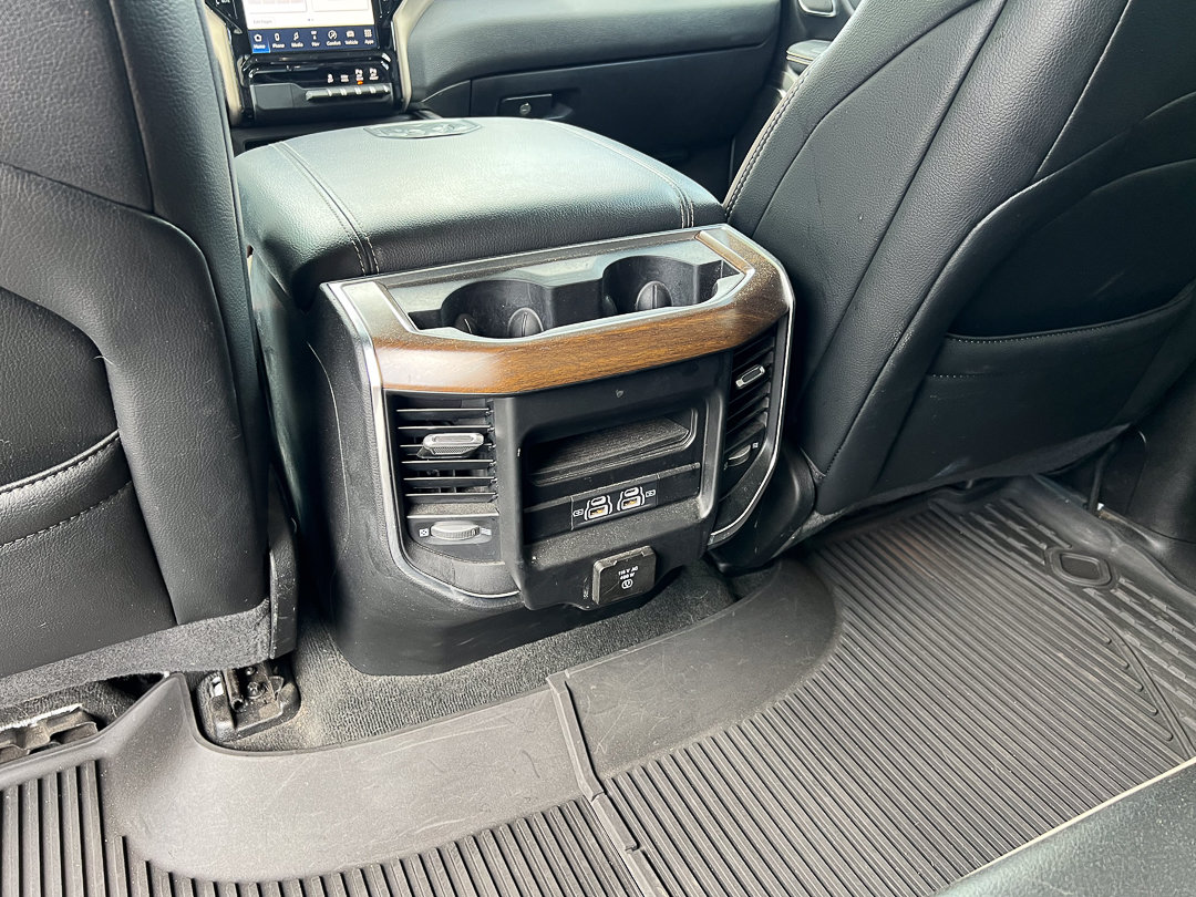 Used 2022 RAM 1500 Laramie AWD/4WD image 30
