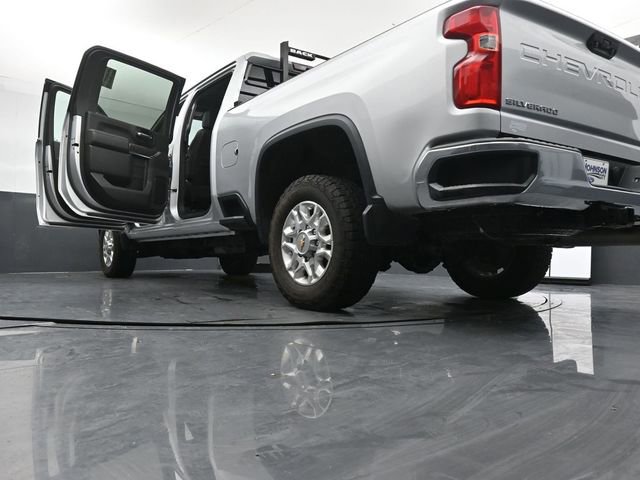 Used 2022 Chevrolet Silverado 2500 LTZ AWD/4WD image 31