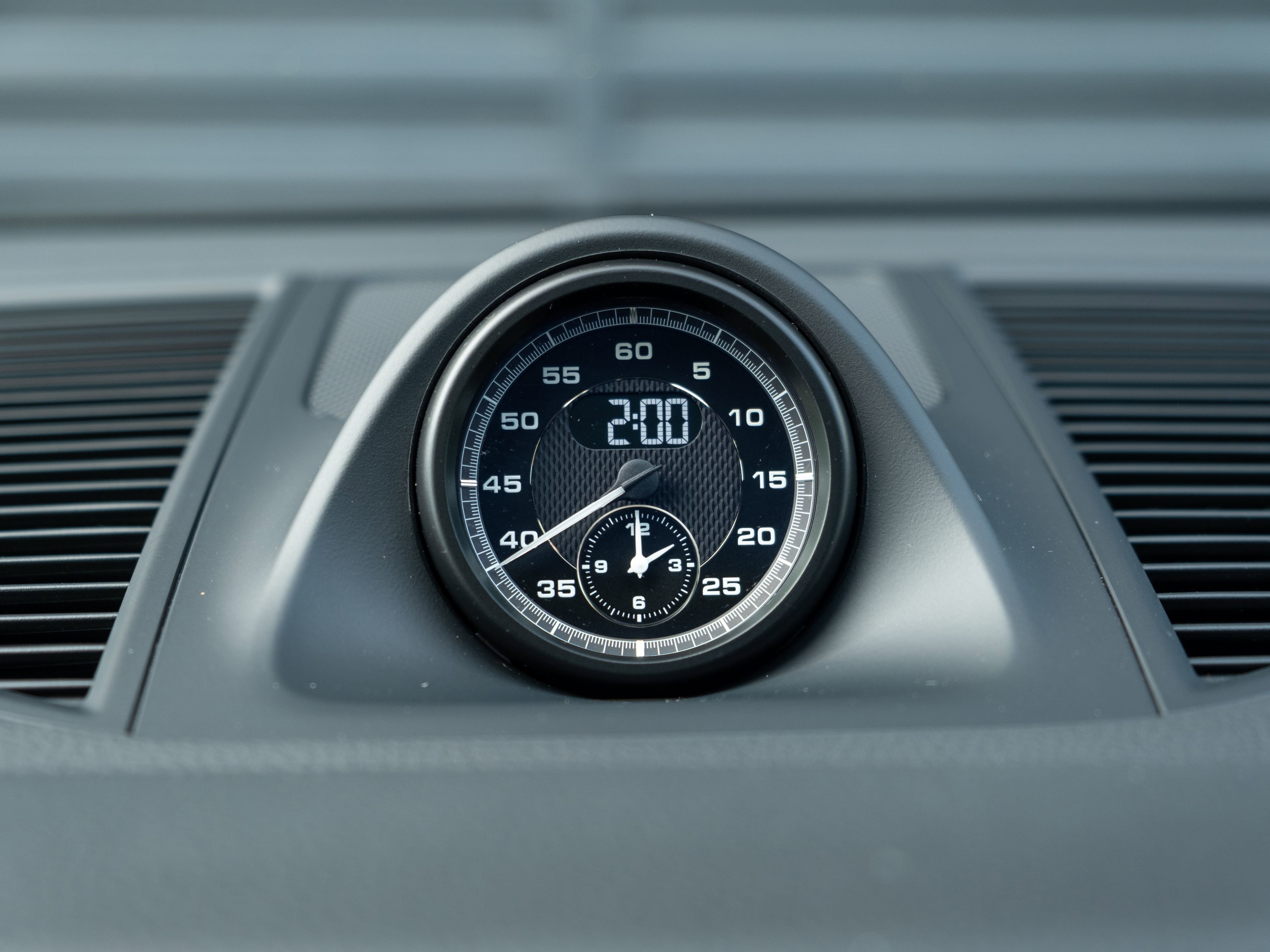 Certified 2026 Porsche Macan AWD/4WD image 22