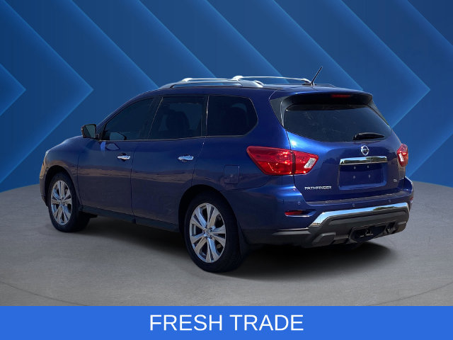 Used 2018 Nissan Pathfinder SL w/ SL Premium Package FWD image 5