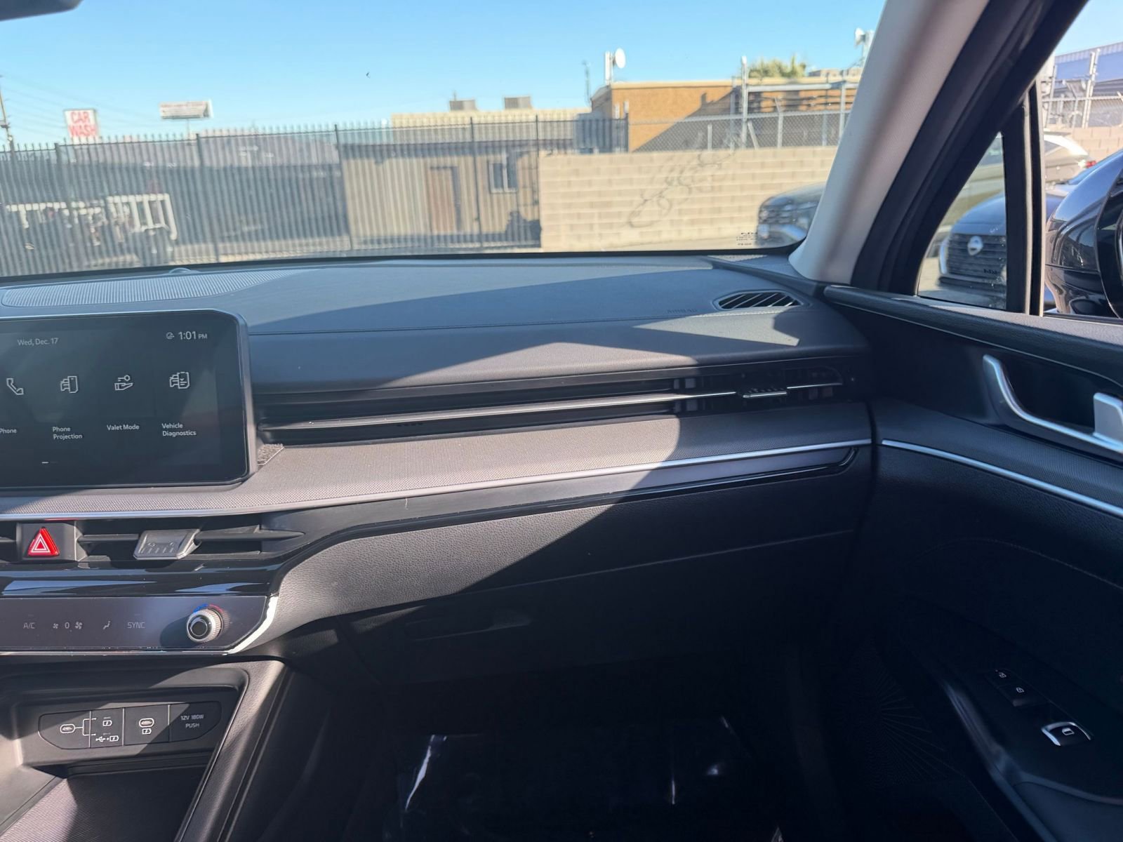 Used 2025 Kia K5 LXS image 32