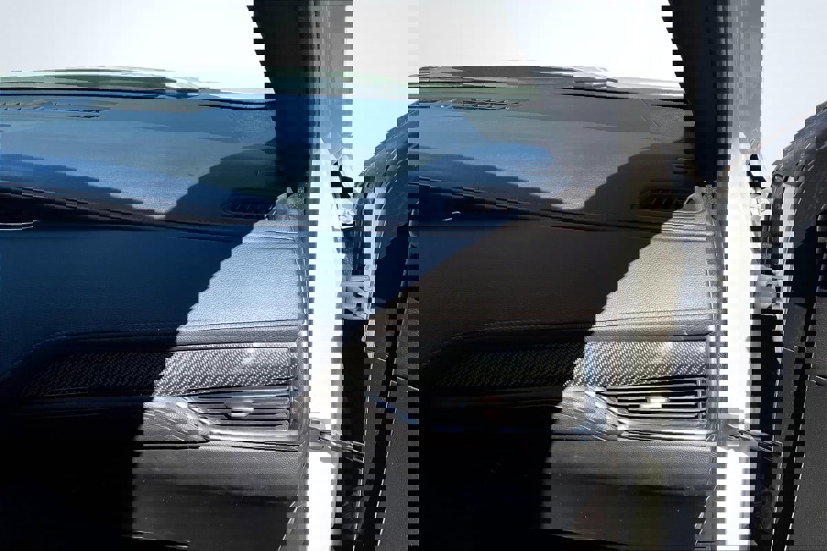 Used 2020 Cadillac XT4 Sport w/ Driver Awareness Package image 17