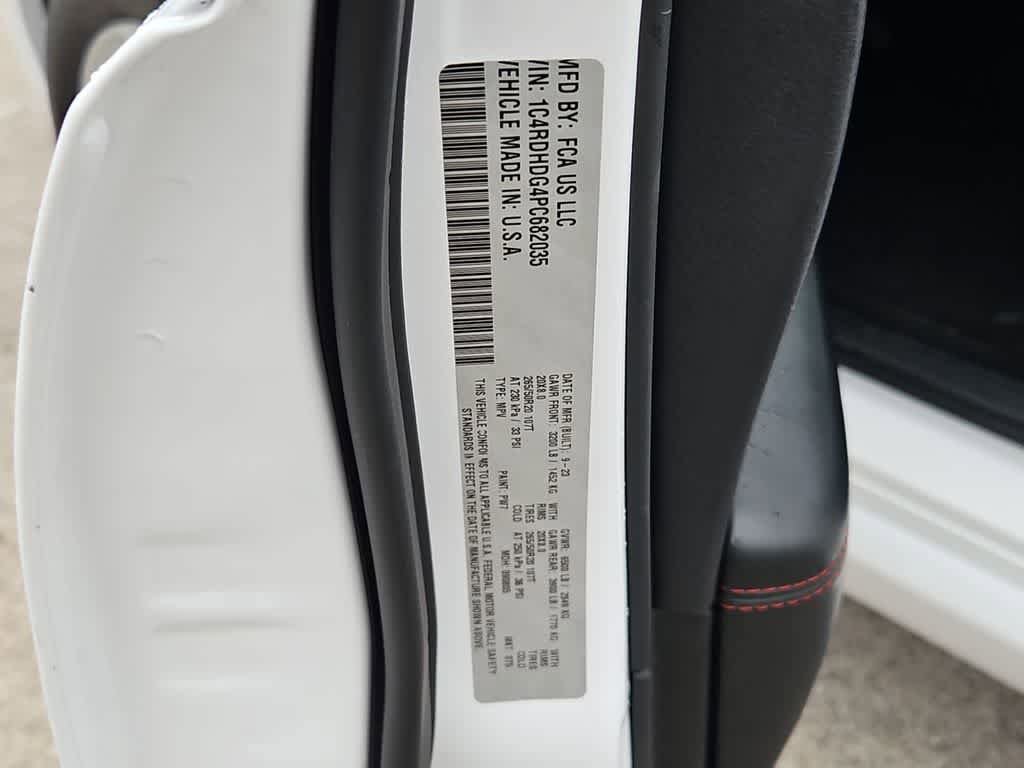Used 2023 Dodge Durango GT image 34