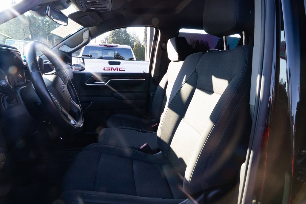 Used 2022 Chevrolet Silverado 1500 RST image 16