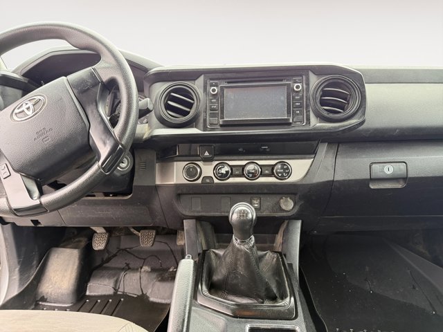 Used 2017 Toyota Tacoma SR image 14
