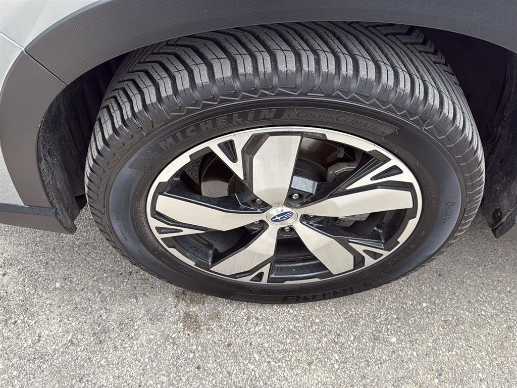 Used 2021 Subaru Forester Touring w/ Popular Package #2 image 8