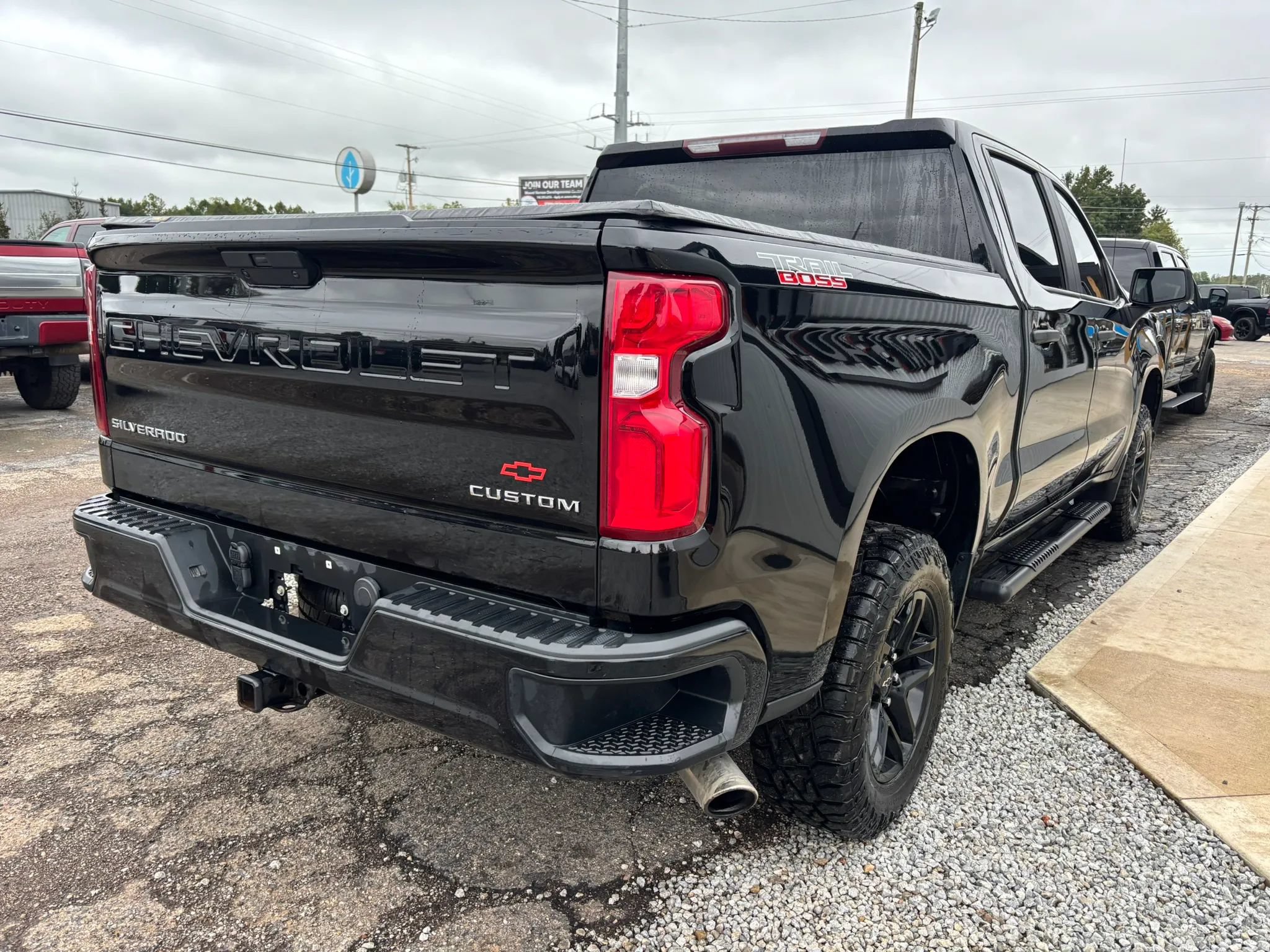 Used 2020 Chevrolet Silverado 1500 Custom Trail Boss w/ Custom Convenience Package AWD/4WD image 8