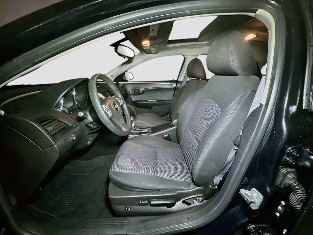 Used 2012 Chevrolet Malibu LT FWD image 17