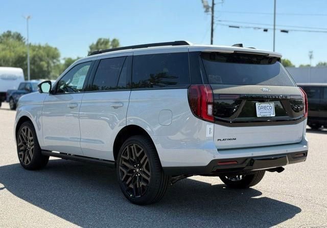 New 2026 Ford Expedition Platinum w/ Stealth Performance Package AWD/4WD image 10