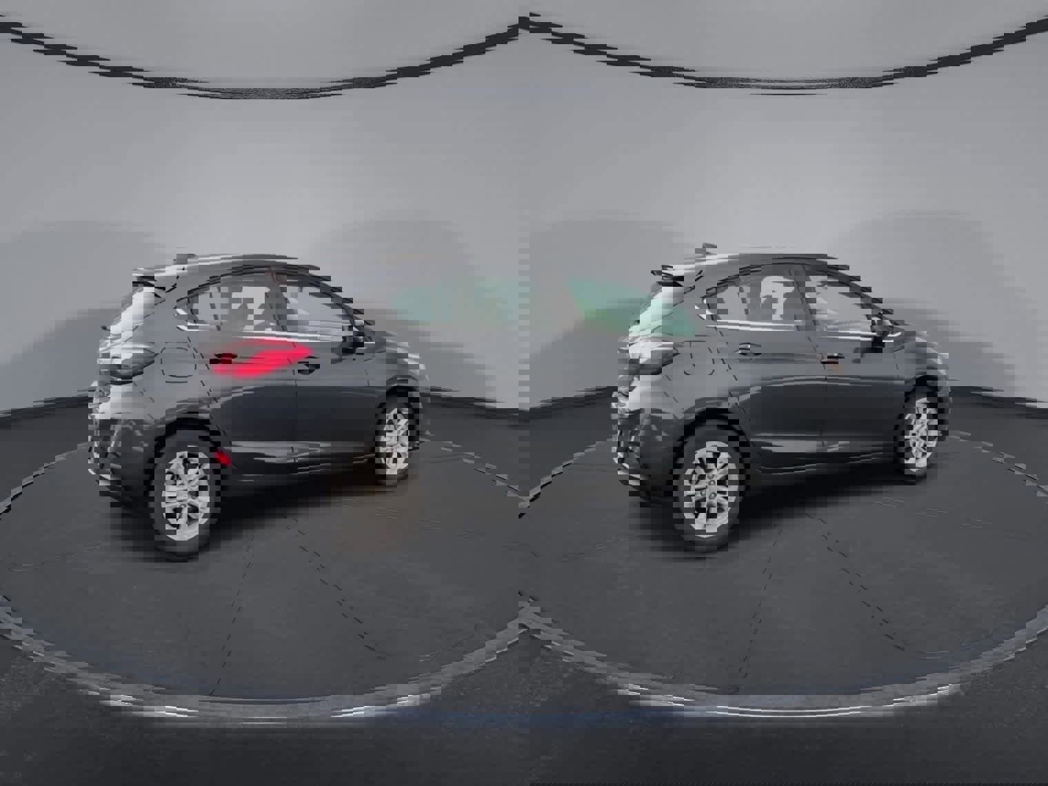 Used 2018 Chevrolet Cruze LT w/ Convenience Package image 8