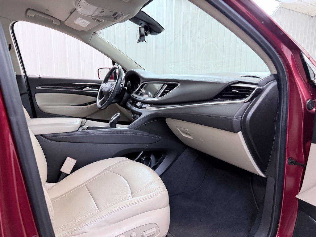 Used 2020 Buick Enclave Essence w/ Sound and Sites Package FWD image 41
