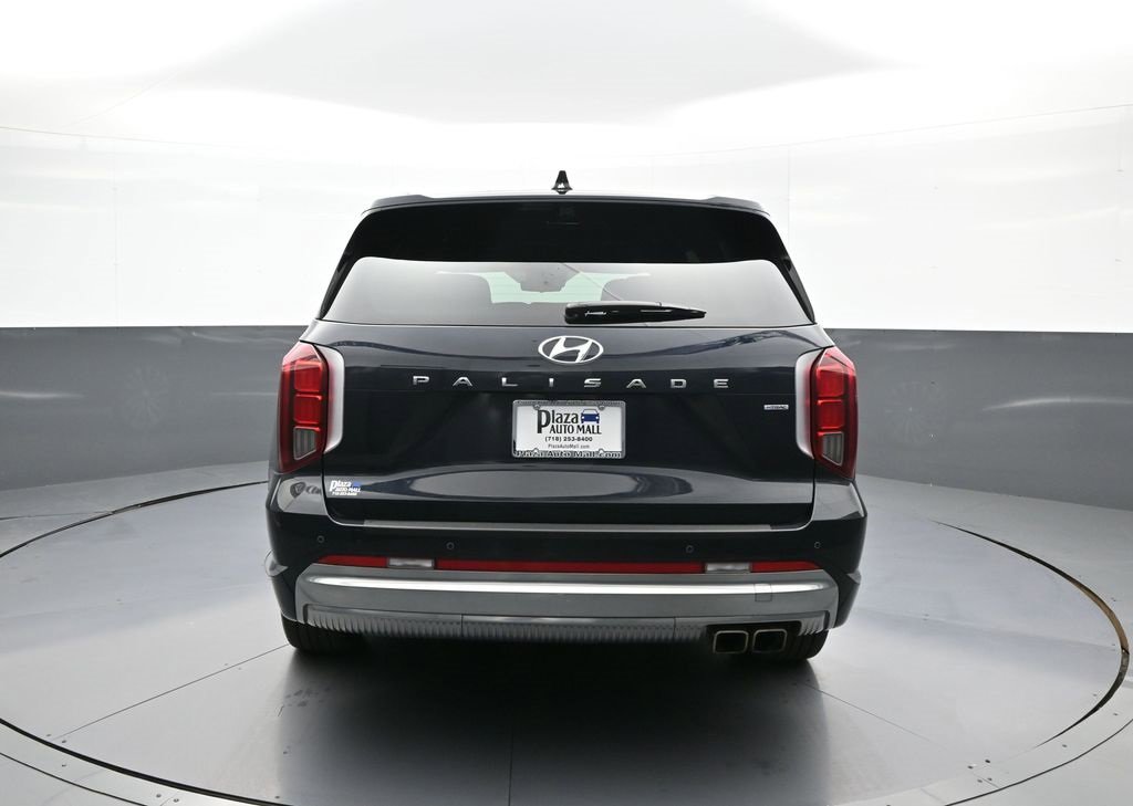 Used 2024 Hyundai Palisade Calligraphy image 7