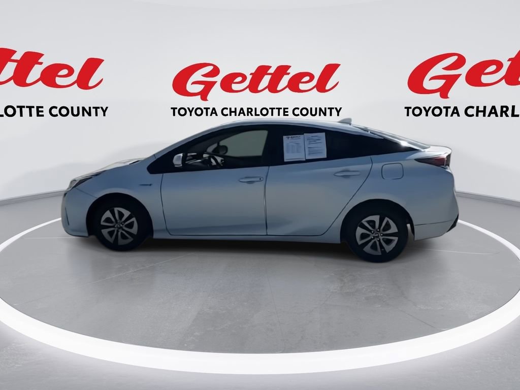 Used 2016 Toyota Prius Two image 5