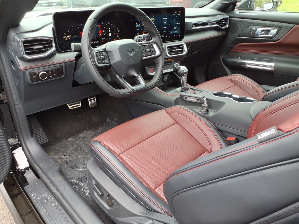 New 2026 Ford Mustang GT Premium w/ GT Performance Package RWD image 11