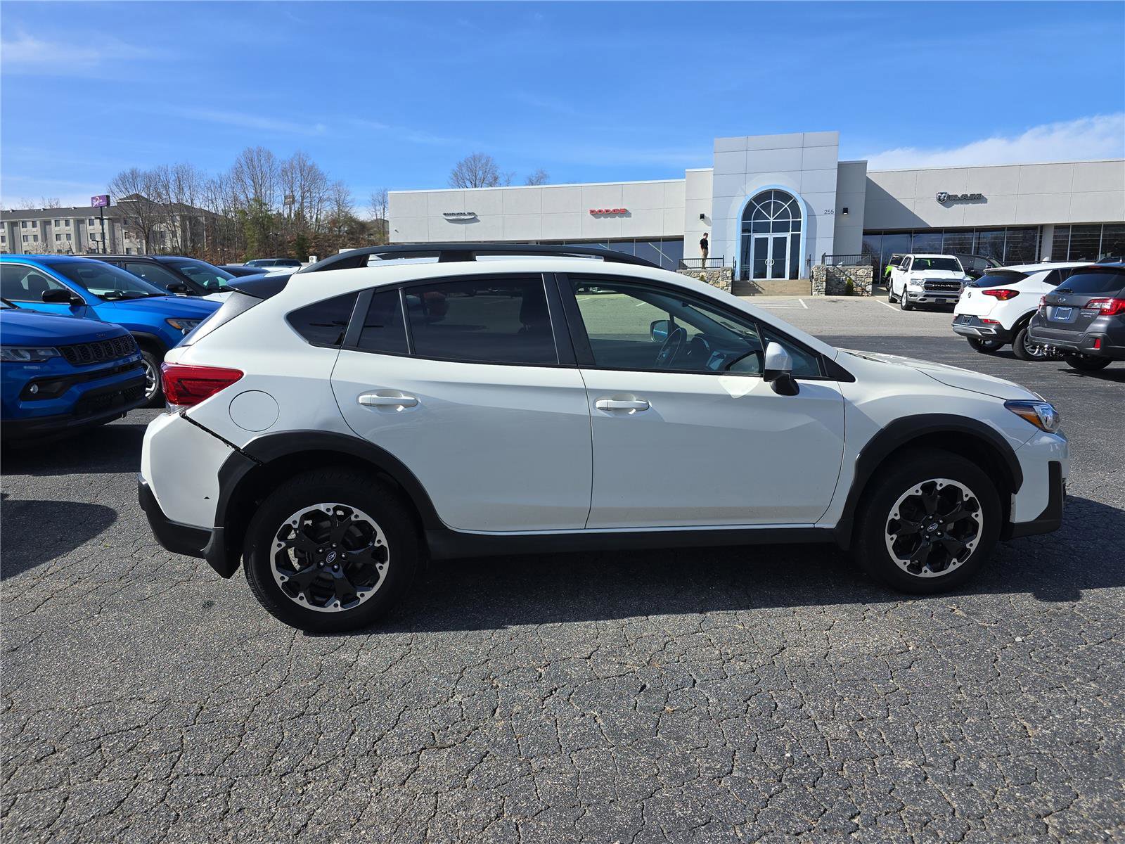 Used 2021 Subaru Crosstrek 2.0i Premium w/ Popular Package #4 image 2