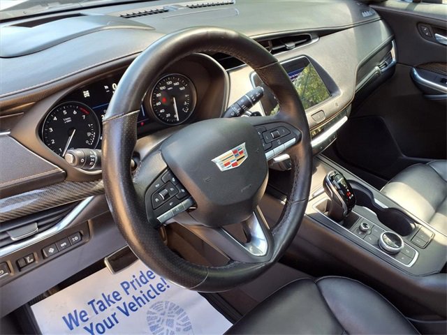 Used 2020 Cadillac XT4 Sport image 12