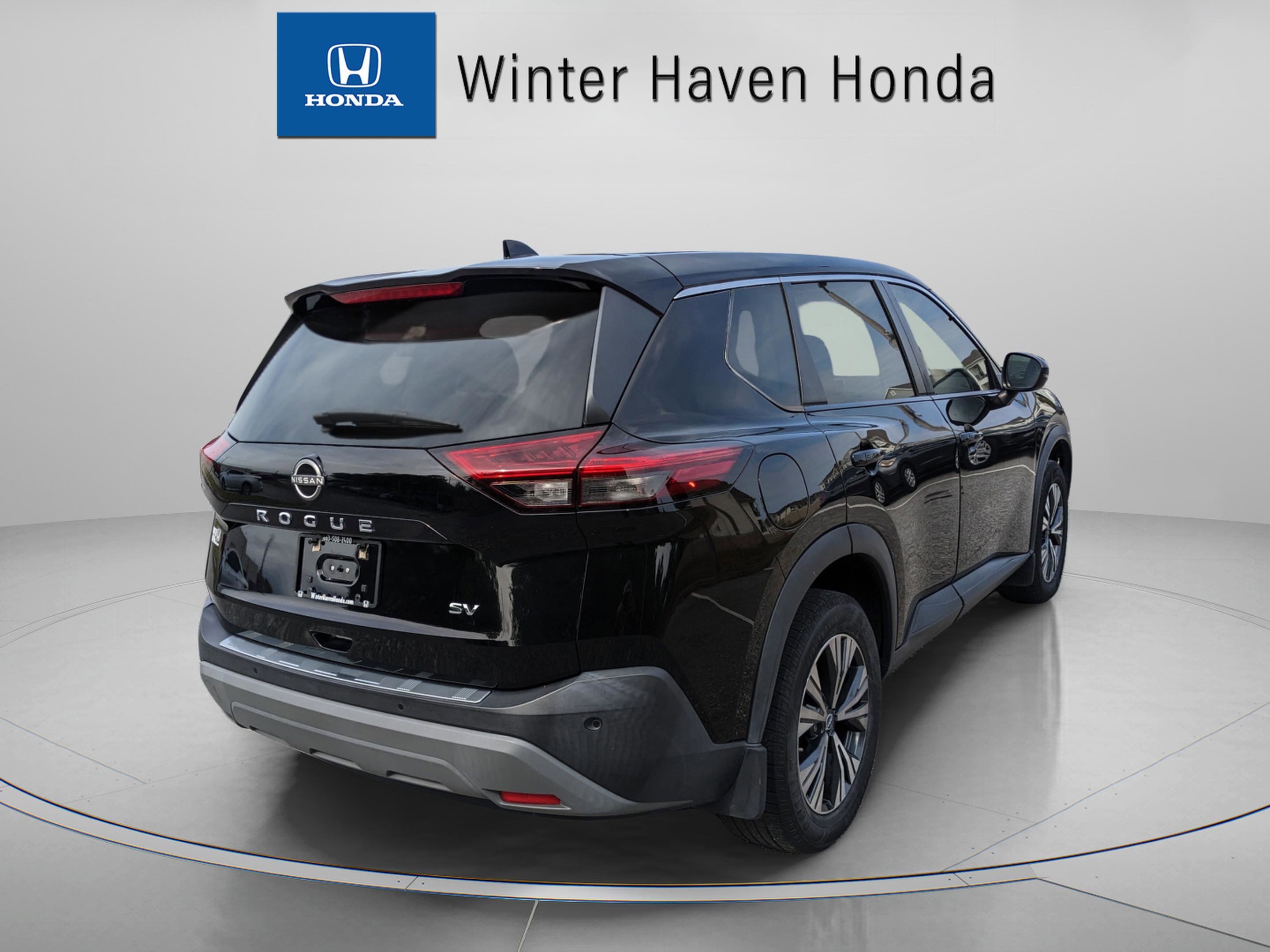 Used 2022 Nissan Rogue SV FWD image 8