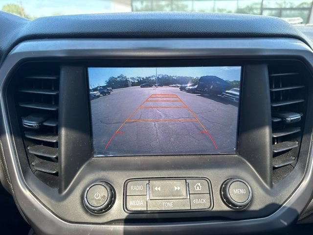 Used 2017 GMC Acadia SLT AWD/4WD image 18
