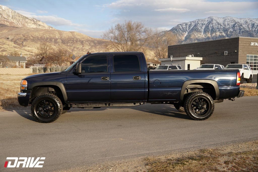 Used 2007 GMC Sierra 3500 SLT w/ Skid Plate Package image 7