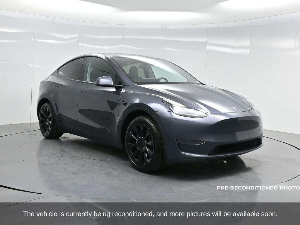 Used 2023 Tesla Model Y Long Range image 60