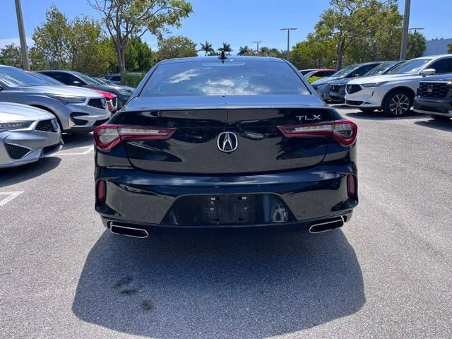 Used 2023 Acura TLX w/ Technology Package FWD image 5