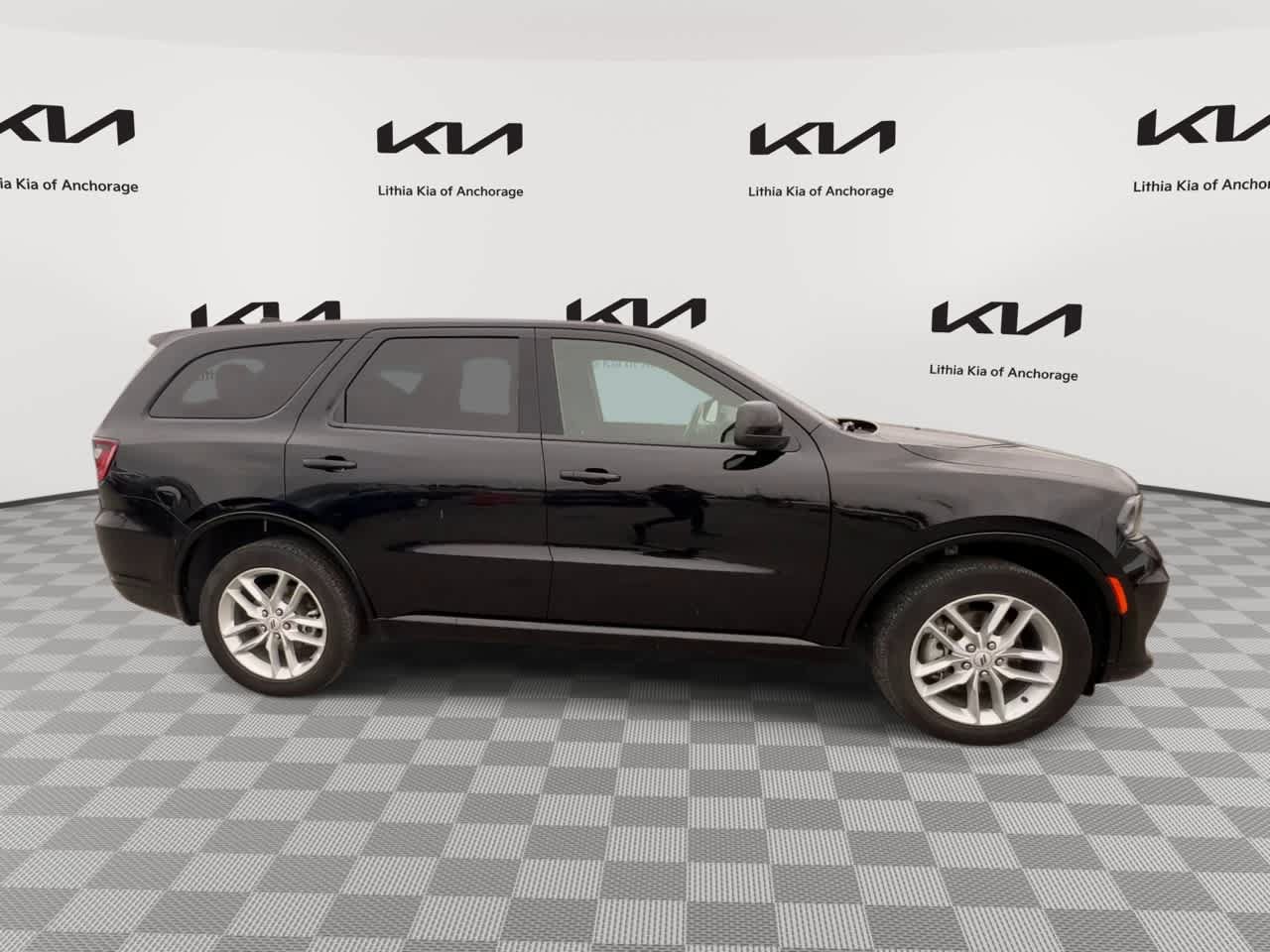 Used 2025 Dodge Durango GT AWD/4WD image 2