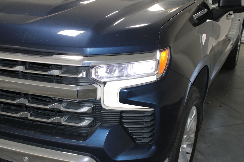 Used 2023 Chevrolet Silverado 1500 LTZ w/ LTZ Premium Package image 58