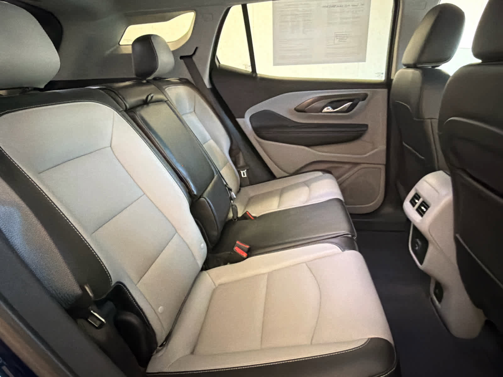 Used 2023 GMC Terrain SLT w/ LPO, 'HIT The Road' Package image 32