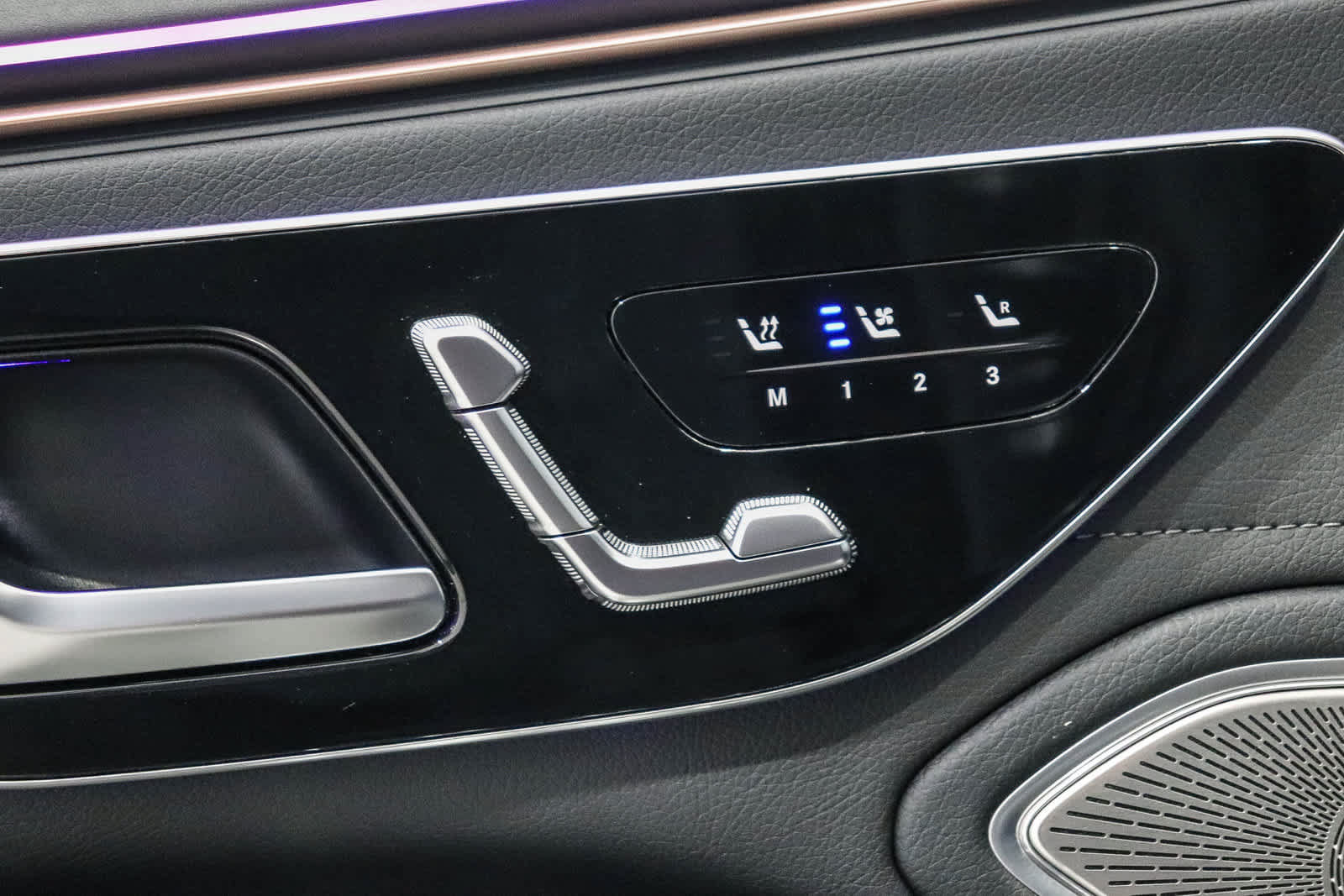 Certified 2024 Mercedes-Benz EQS 450+ 4MATIC Sedan image 25
