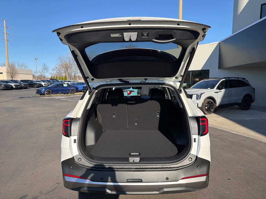 New 2026 Kia Sportage EX AWD/4WD image 16
