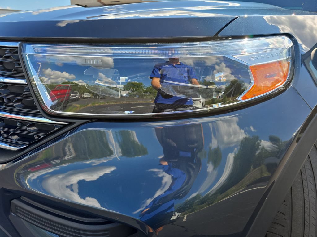 Used 2022 Ford Explorer XLT AWD/4WD image 33