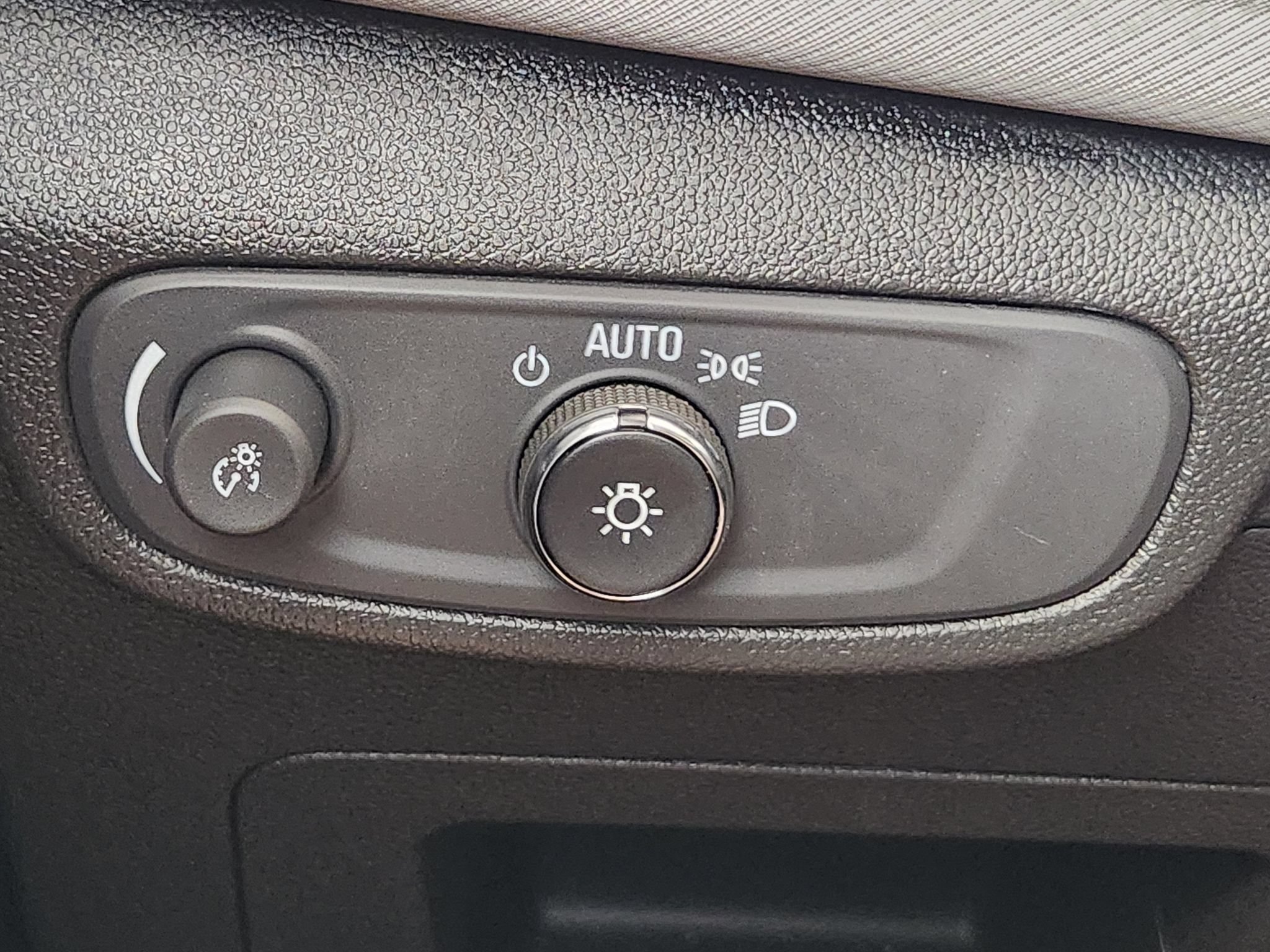 Used 2026 Chevrolet TrailBlazer LT FWD image 20