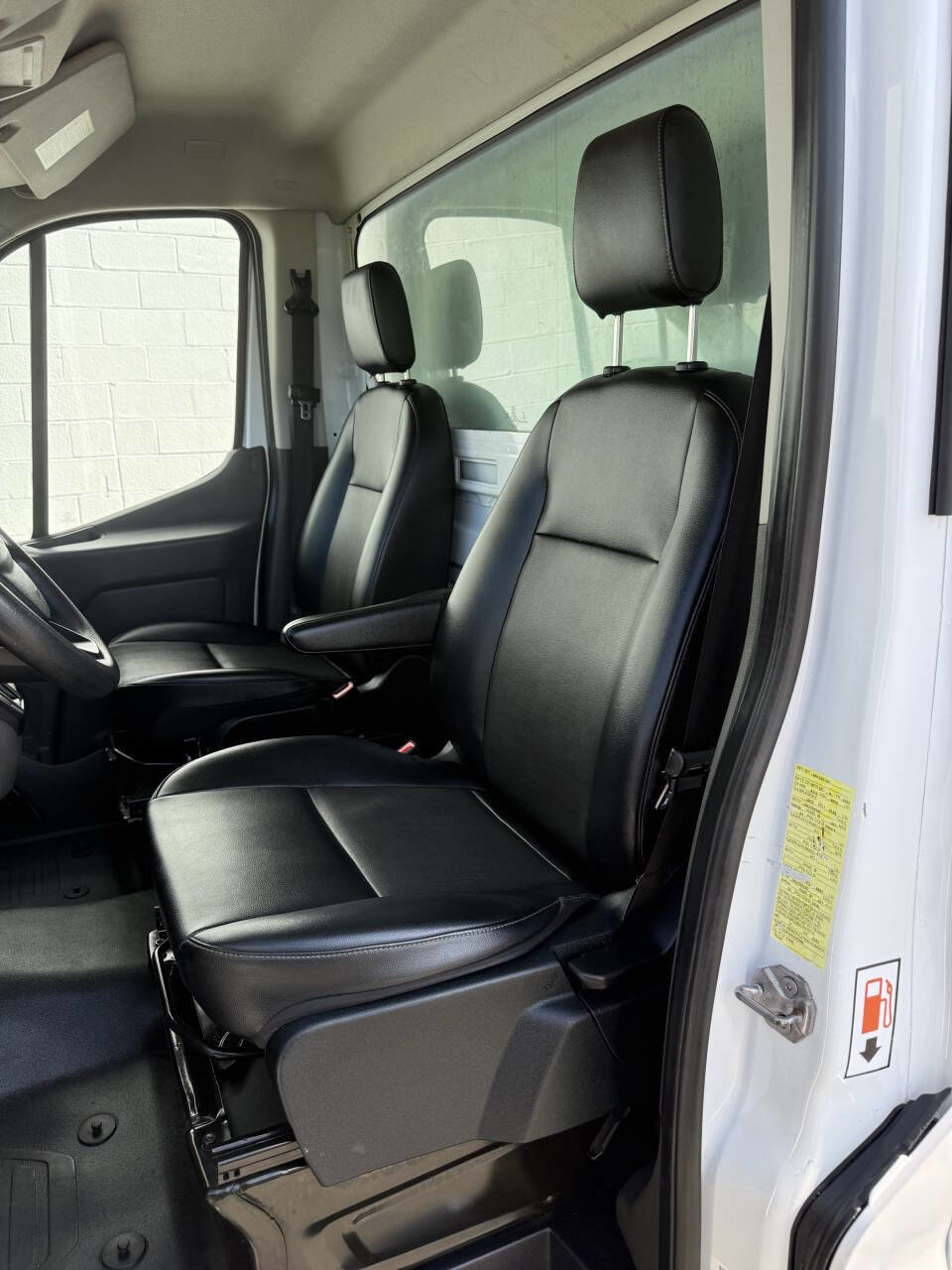 Used 2022 Ford Transit 350 image 13