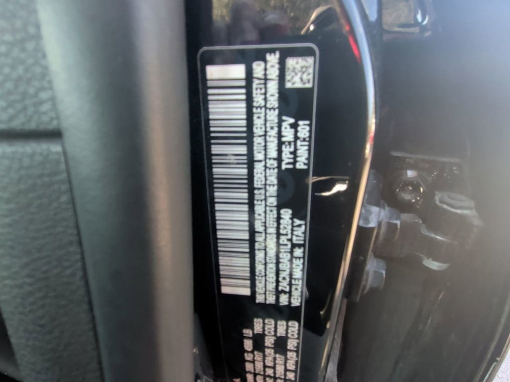 Used 2020 Jeep Renegade Sport w/ Sport Appearance Group AWD/4WD image 23