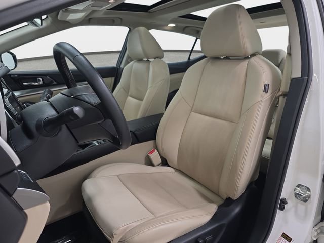 Used 2020 Nissan Maxima 3.5 SL w/ Floor Mat Group image 14
