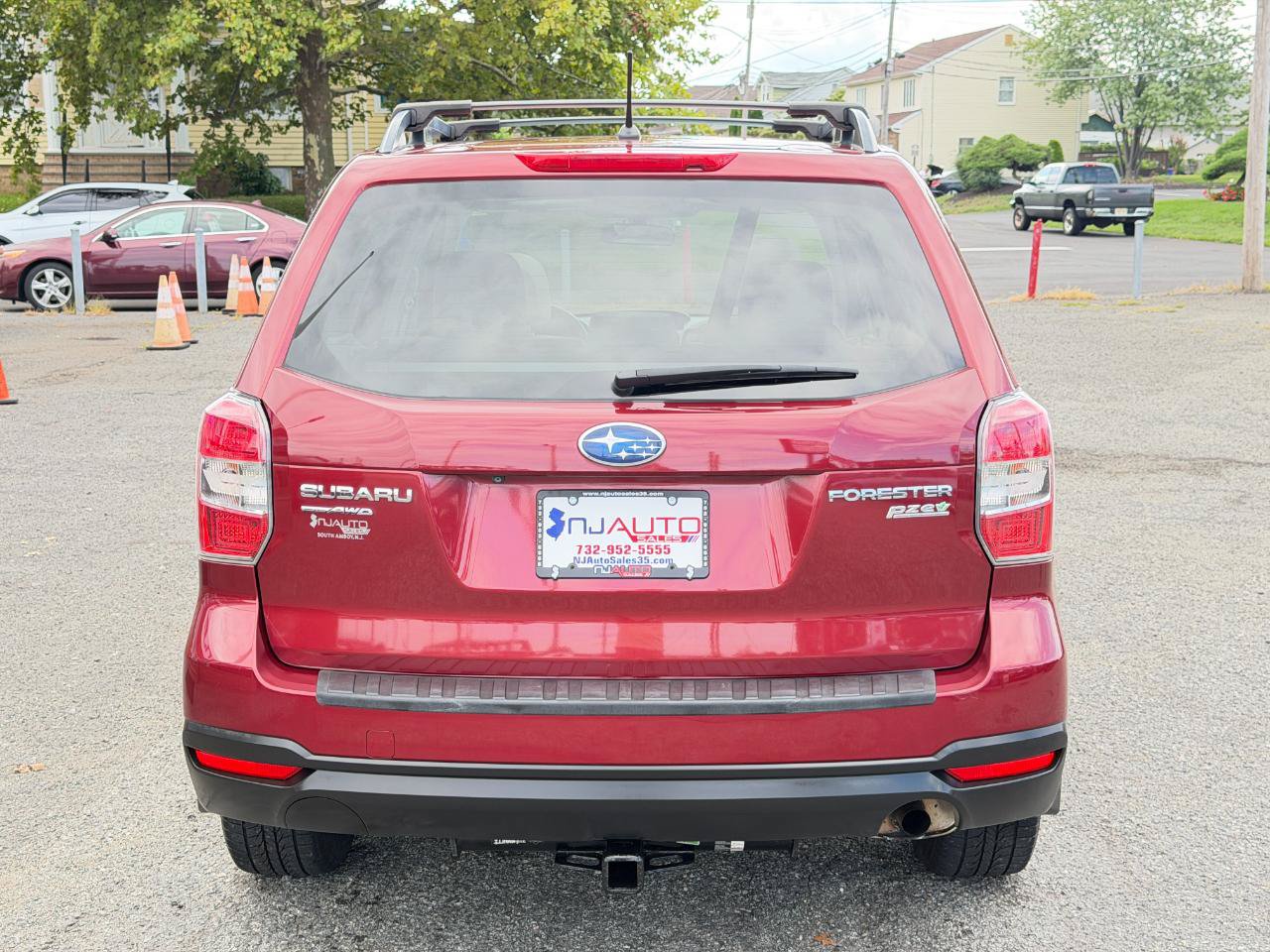 Used 2015 Subaru Forester 2.5i Premium w/ All-Weather Package AWD/4WD image 5
