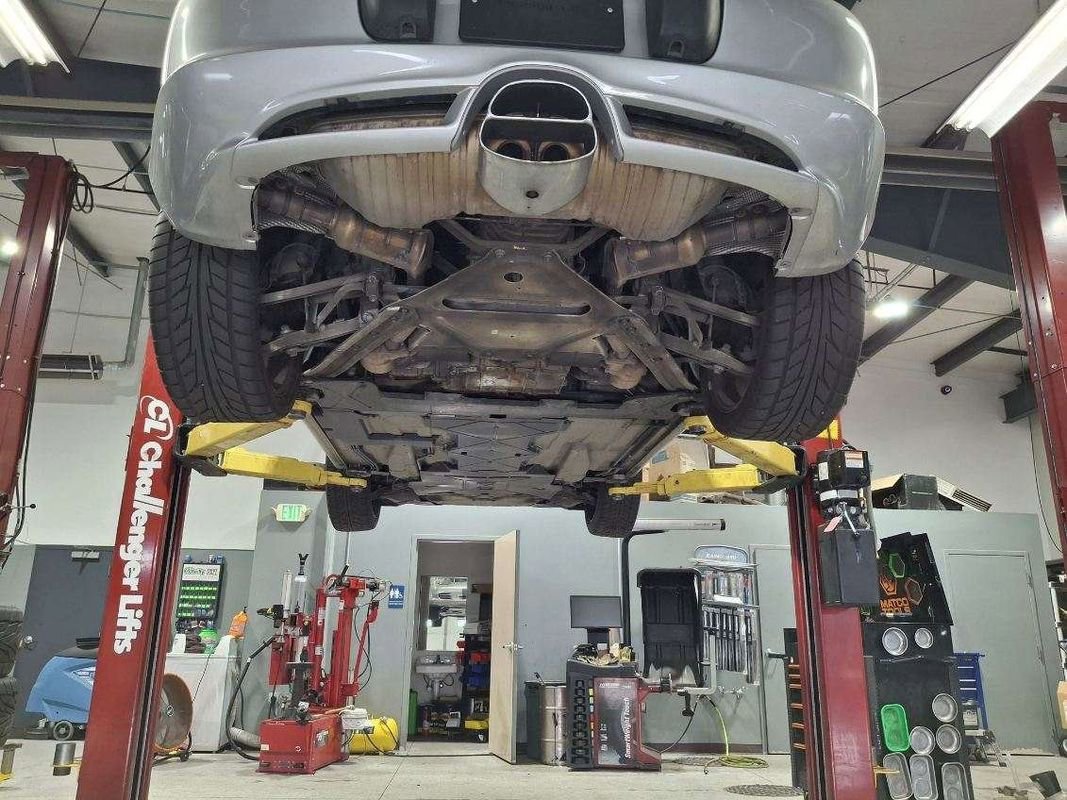 Used 2004 Porsche Boxster S image 23