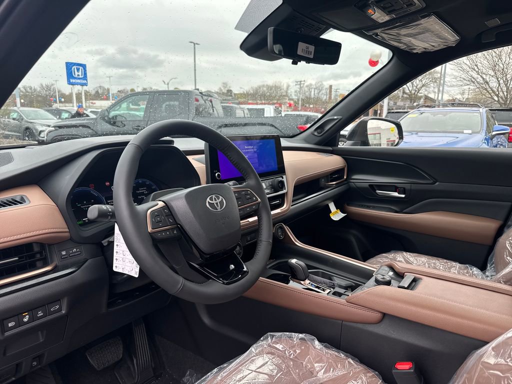 New 2026 Toyota Grand Highlander AWD Hybrid image 13