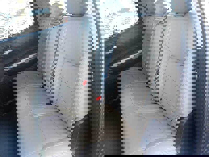 Used 2014 Toyota Tundra Limited w/ Limited Premium Package image 4