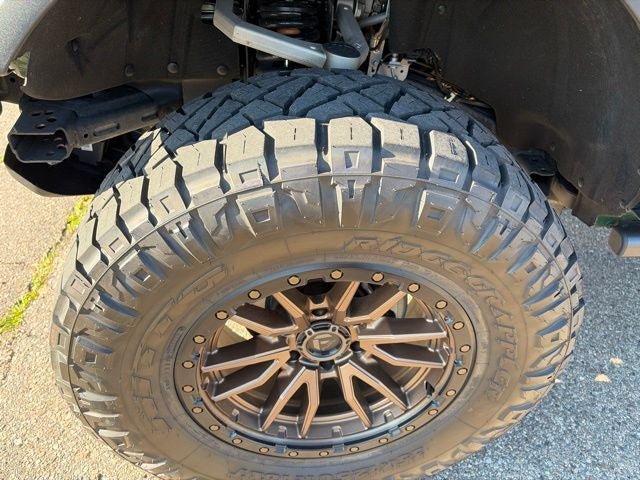 Used 2024 Ford Bronco Badlands AWD/4WD image 12