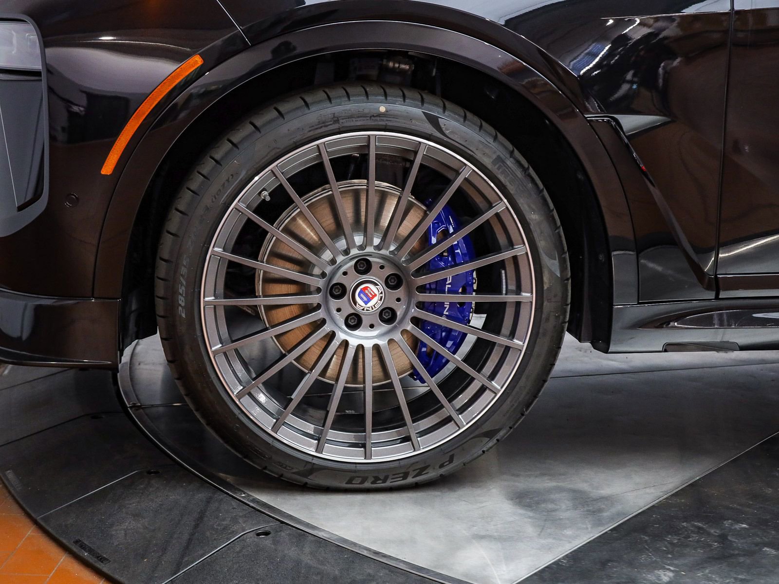 New 2026 BMW ALPINA XB7 image 10