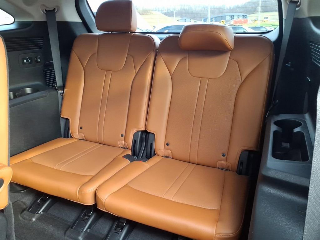 Certified 2023 Kia Sorento SX Prestige image 17