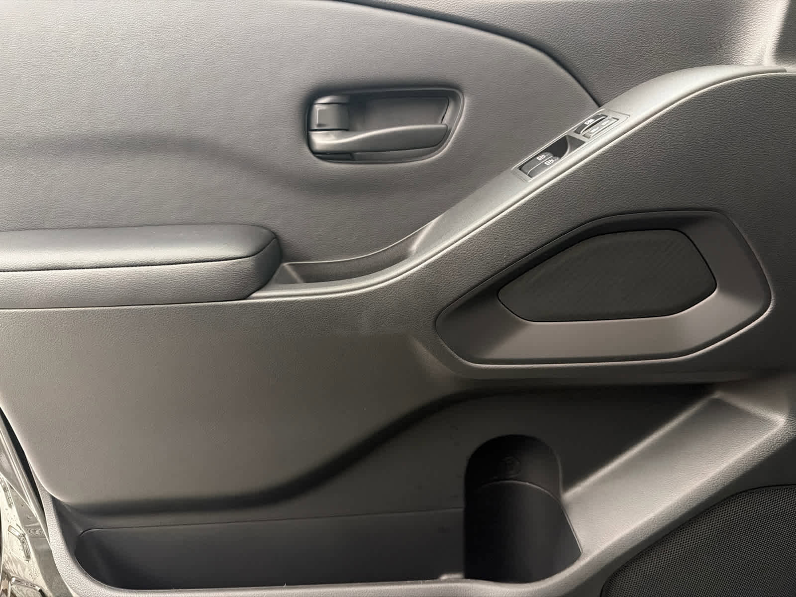 New 2026 Nissan Frontier S image 21