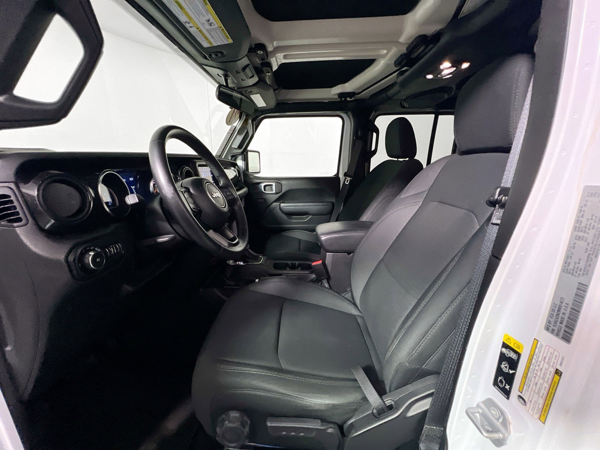 Used 2021 Jeep Wrangler Unlimited Sport image 13