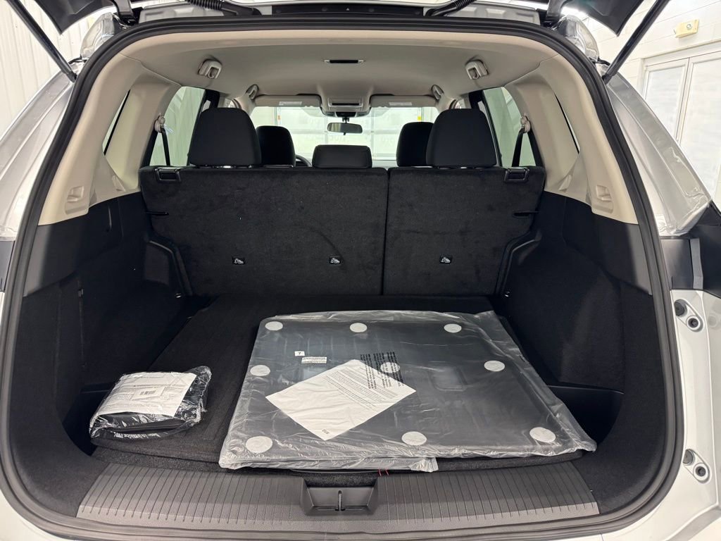 Certified 2025 Nissan Rogue S AWD/4WD image 20