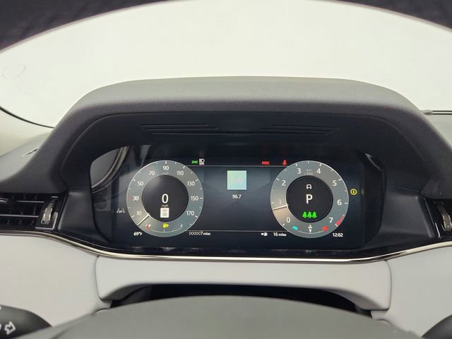 New 2025 Land Rover Range Rover Evoque Dynamic SE image 24