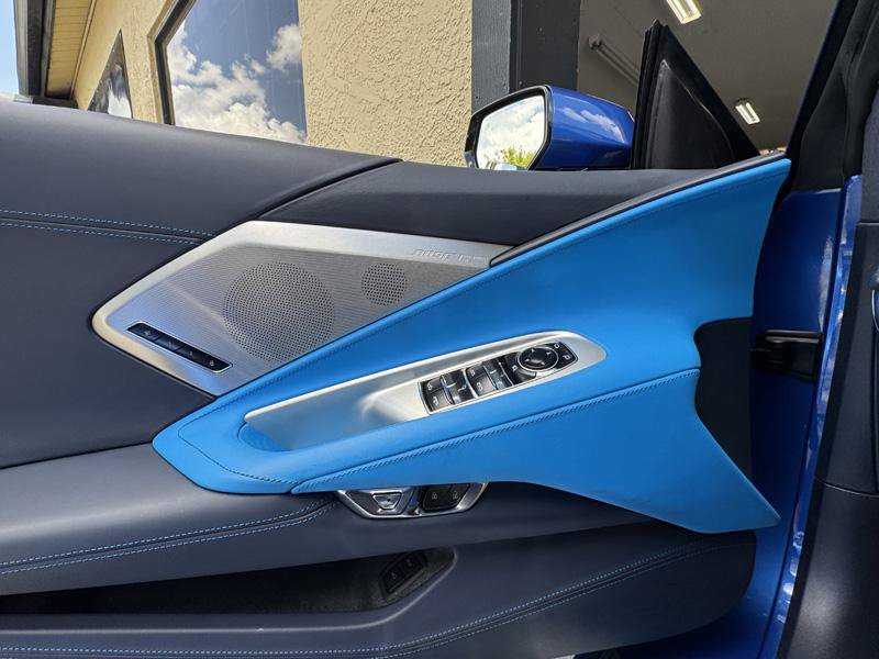 Used 2021 Chevrolet Corvette Stingray Premium Conv w/ Z51 Performance Package RWD image 16